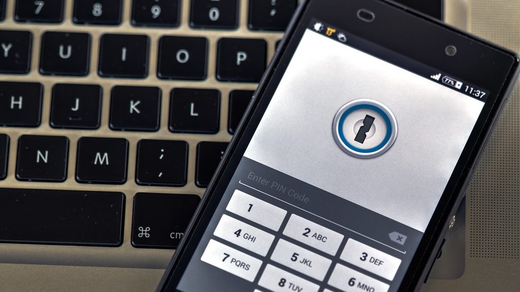 Celular roubado ou perdido? O que fazer nas primeiras horas
