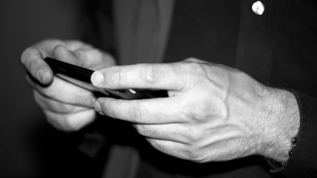 Como fazer backup do WhatsApp no Android e no iPhone e não perder nada