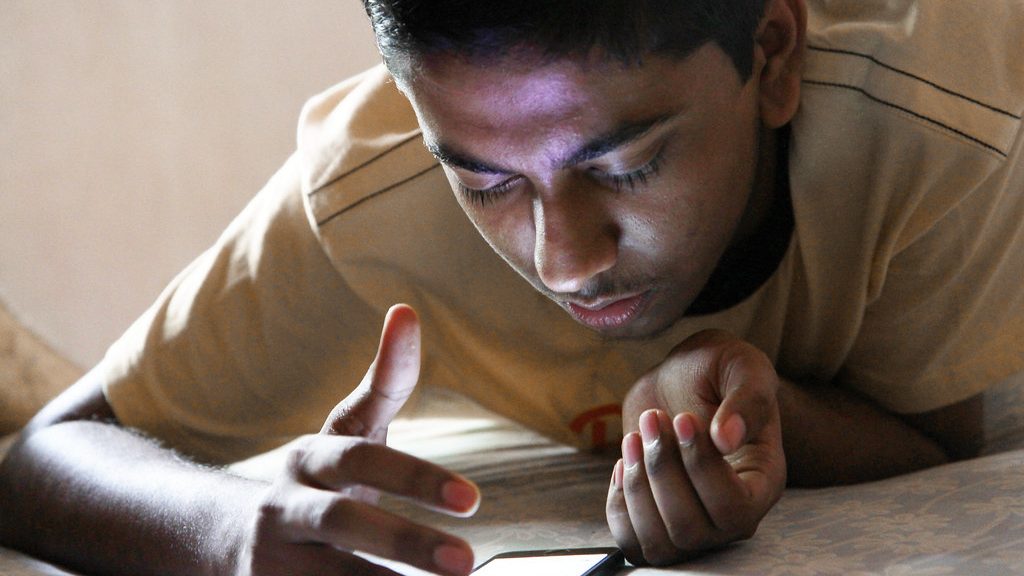 Grécia proíbe redes sociais para menores de 15 anos a partir de 2027